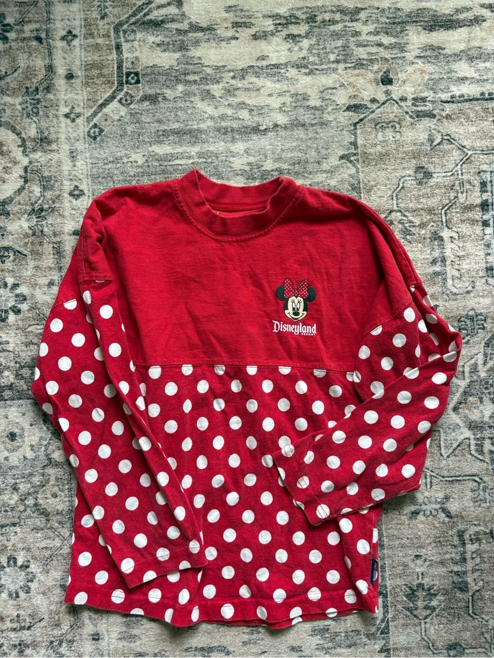 Disney park Disneyland Minnie Mouse Red Polka Dot Spirit Jersey Youth size L